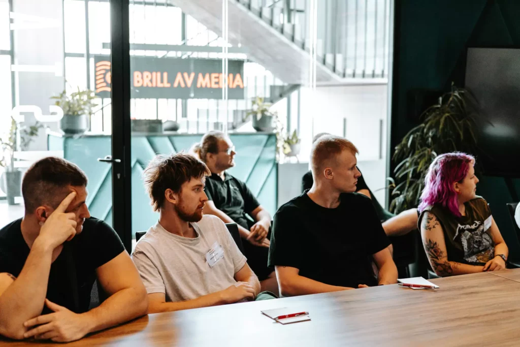Uczestnicy Warsztatów Techniki Eventowej AV Academy podczas modułu teoretycznego.