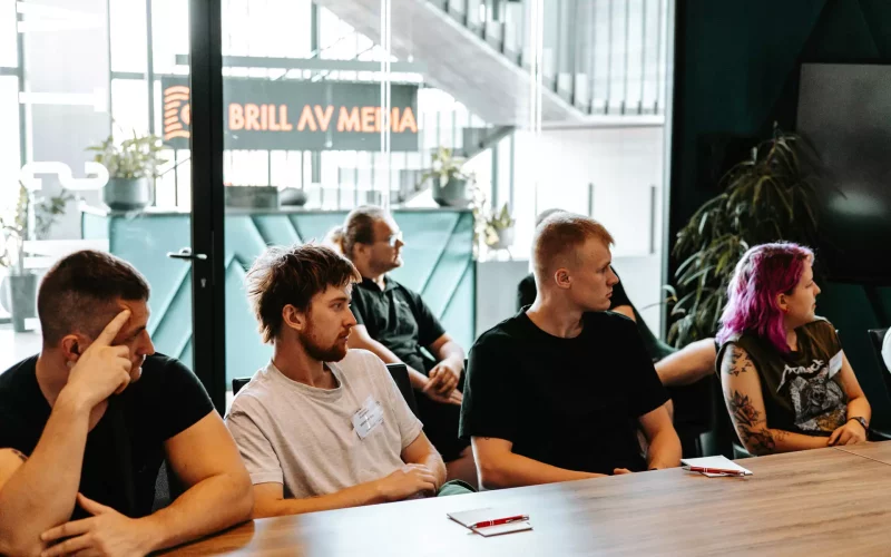 Uczestnicy Warsztatów Techniki Eventowej AV Academy podczas modułu teoretycznego.